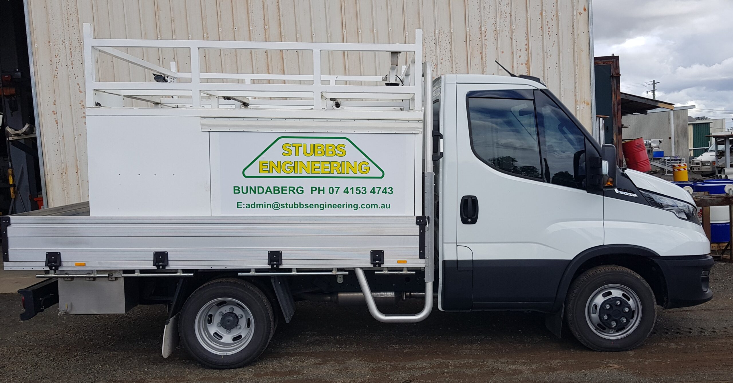 Truck & Plant Trailer (1)